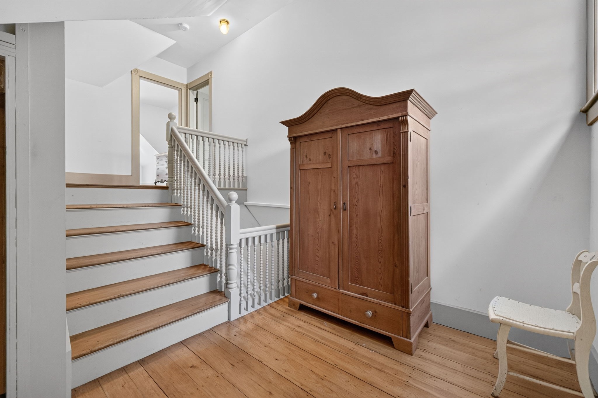 58 Summer St Property Photo 15