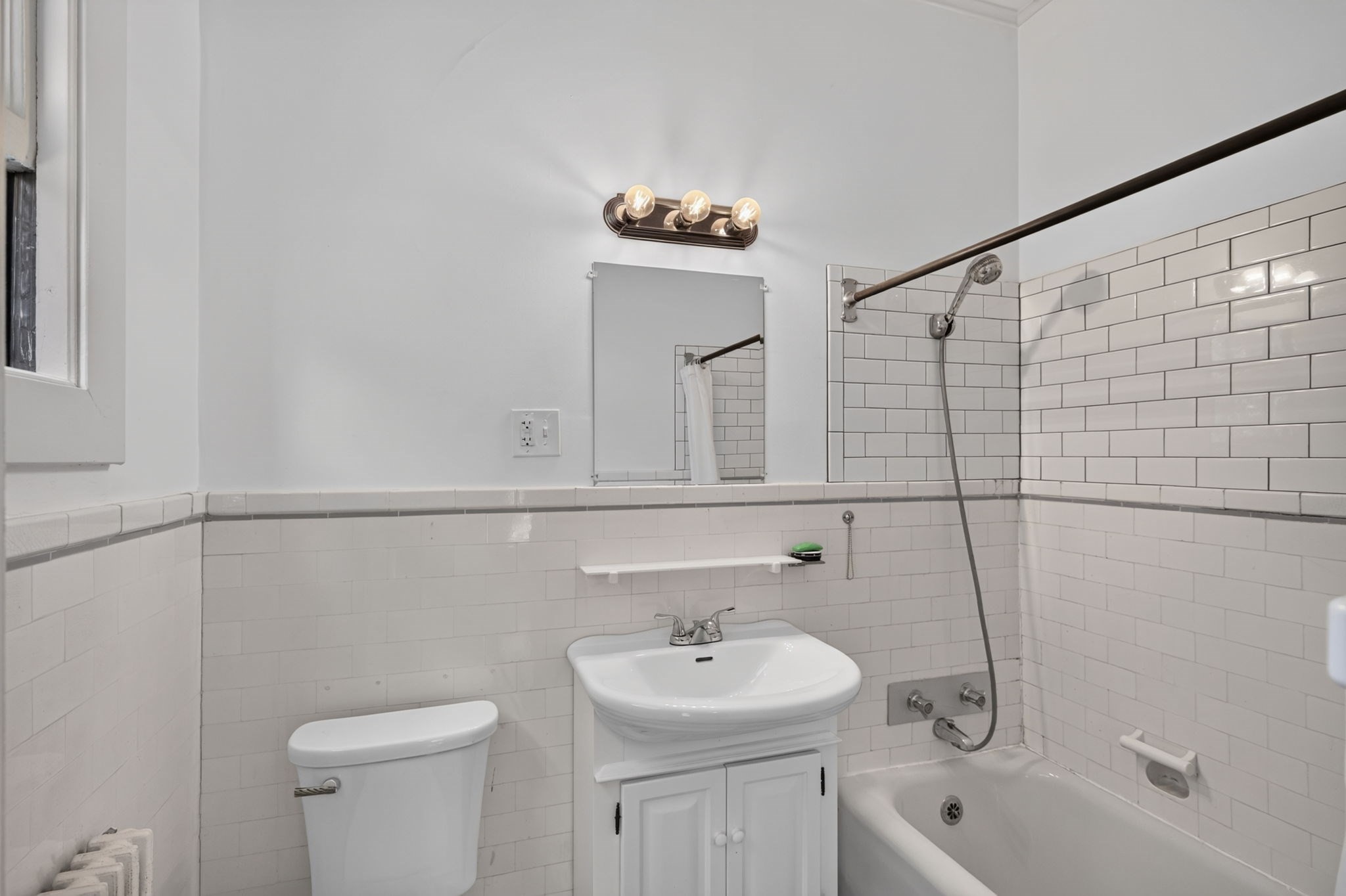 58 Summer St Property Photo 29