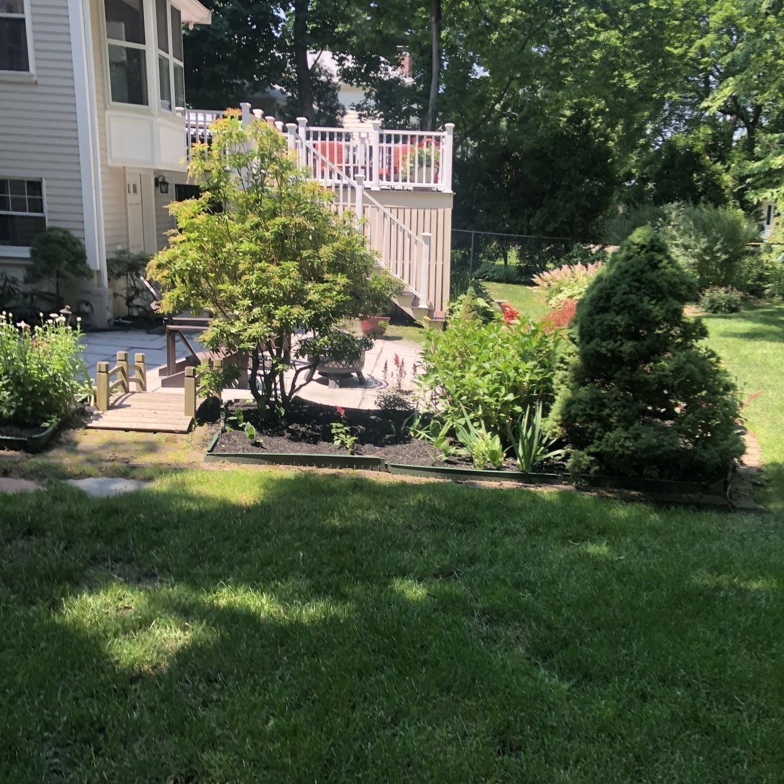 131 Prospect St Property Photo 12