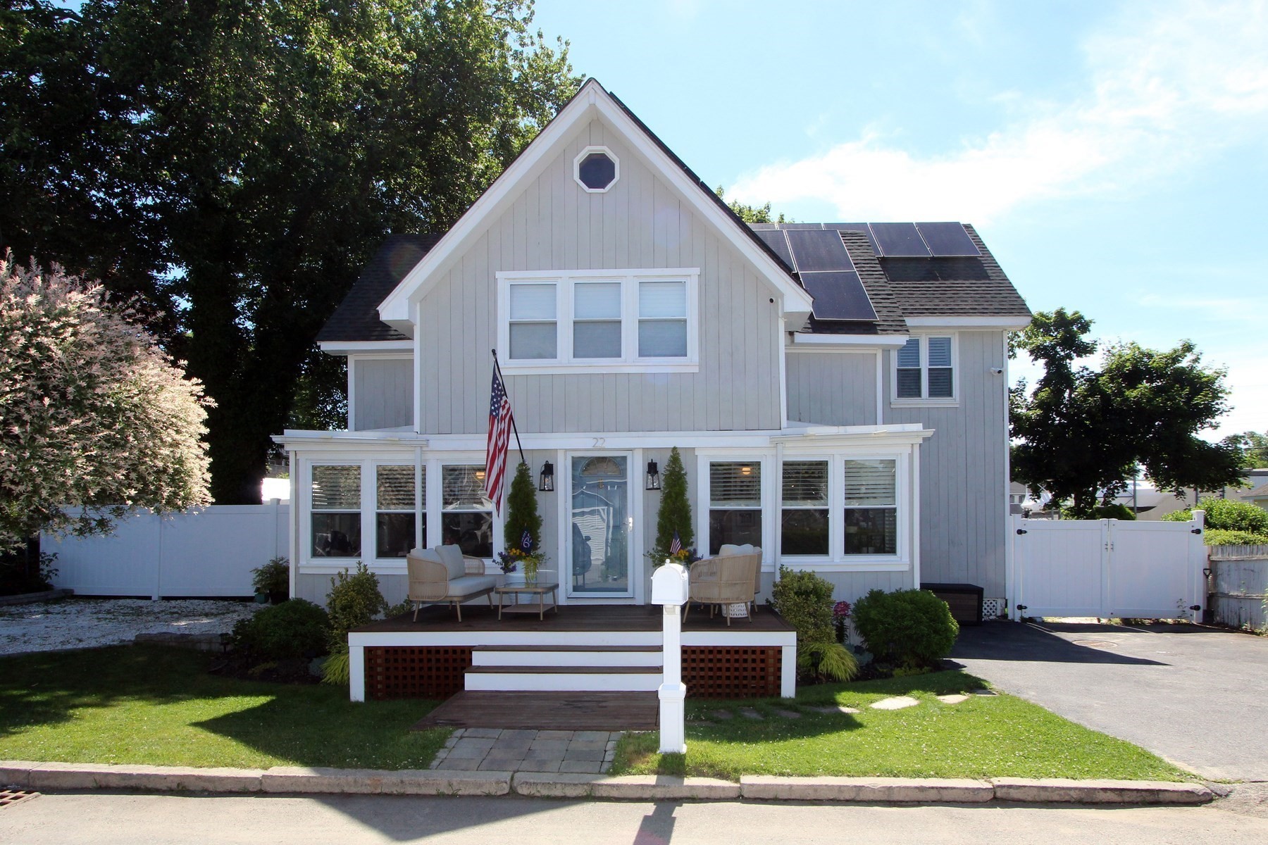 22 Maple Street Property Photo 1