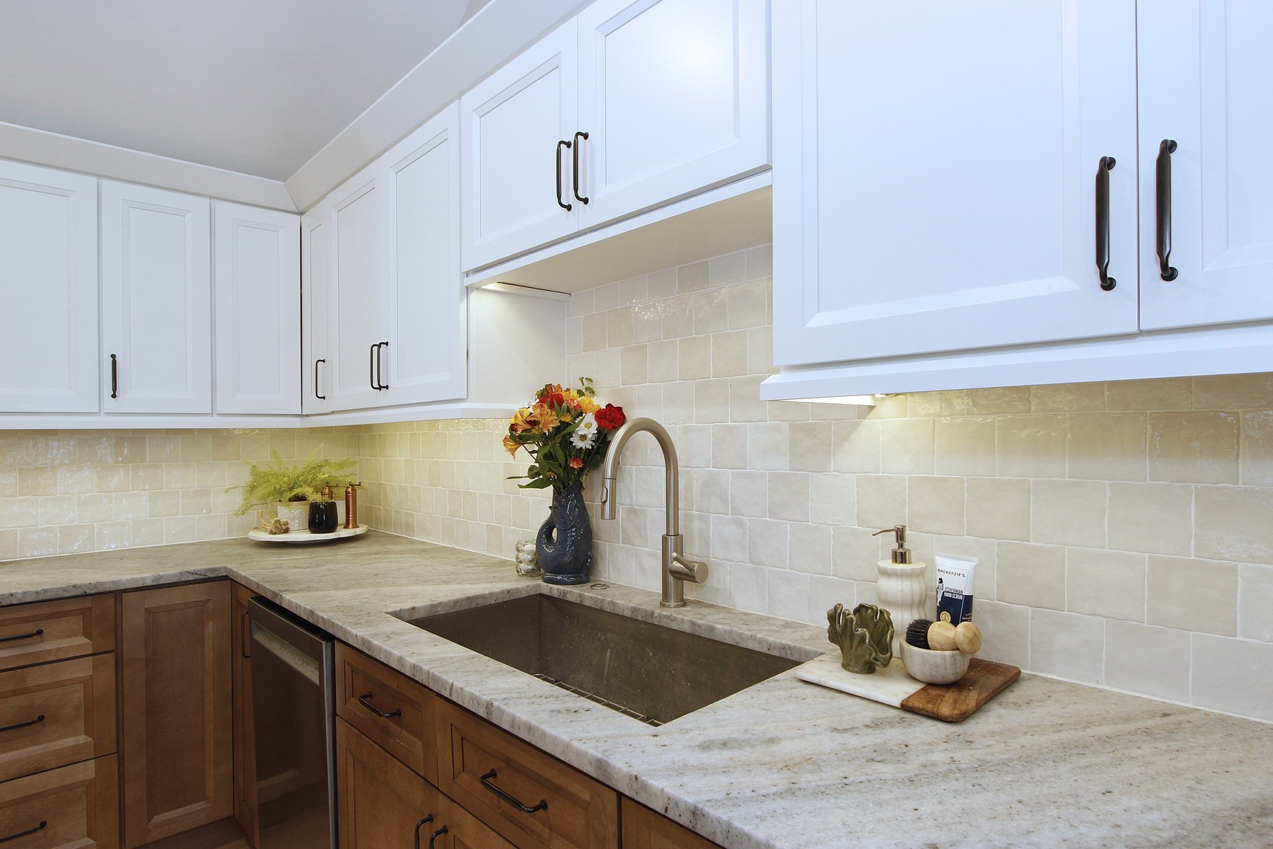 22 Maple Street Property Photo 9