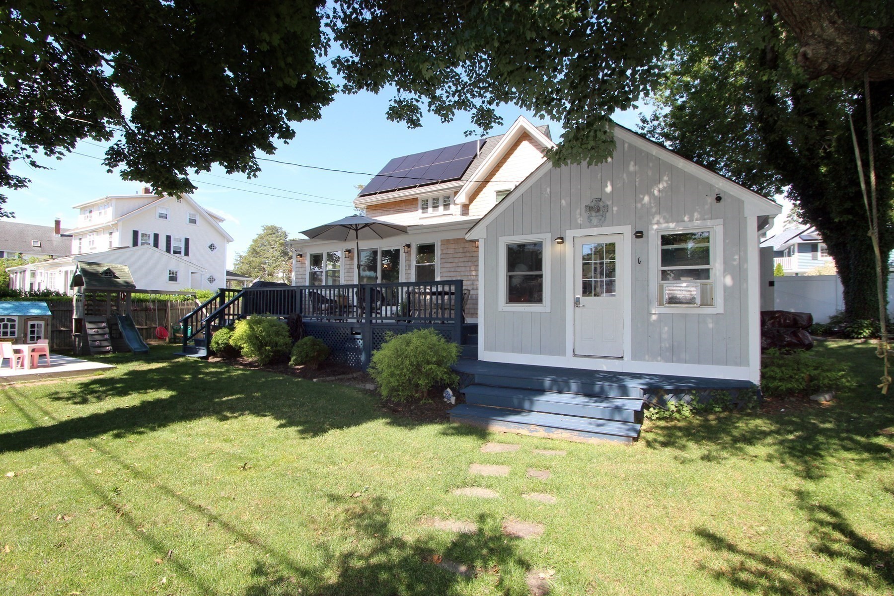 22 Maple Street Property Photo 28