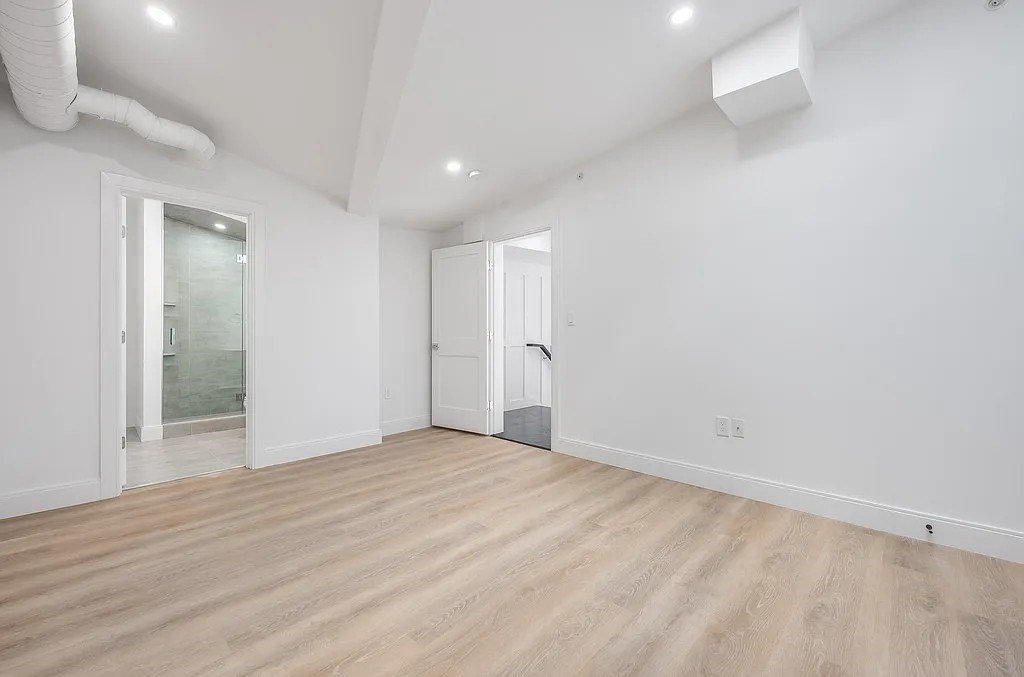 536 Broadway # 205 Property Photo 7