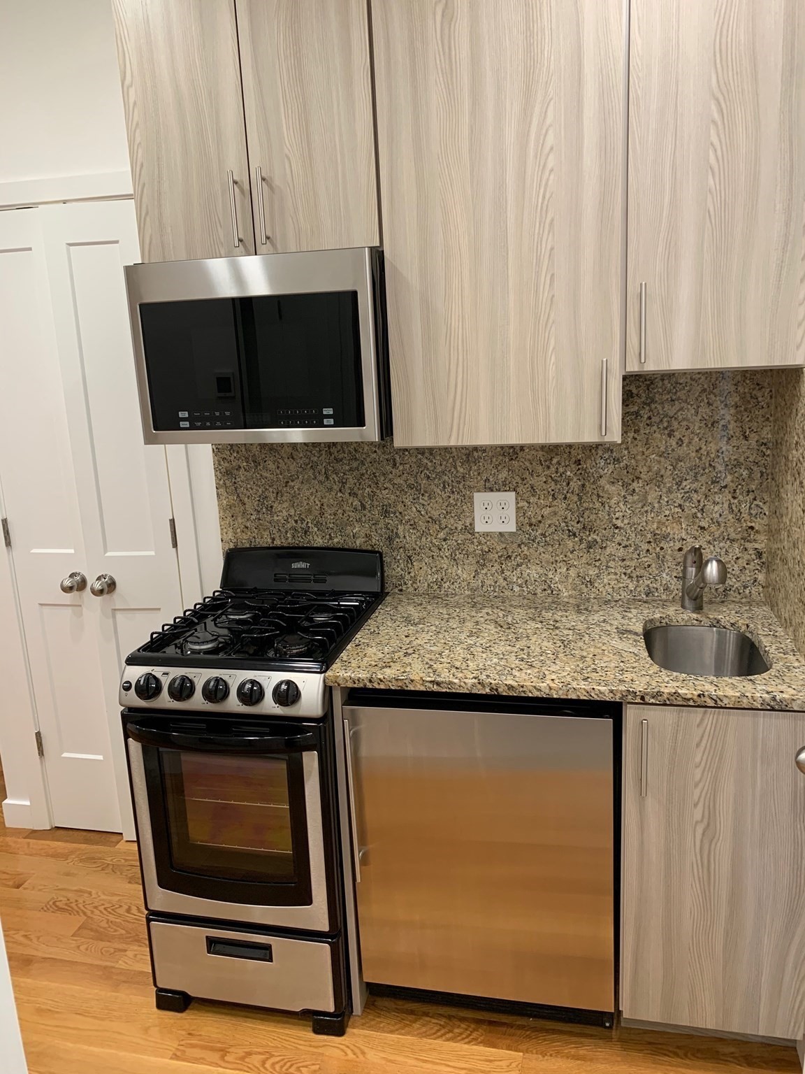 16 Fifth Street # 2 Property Photo 1