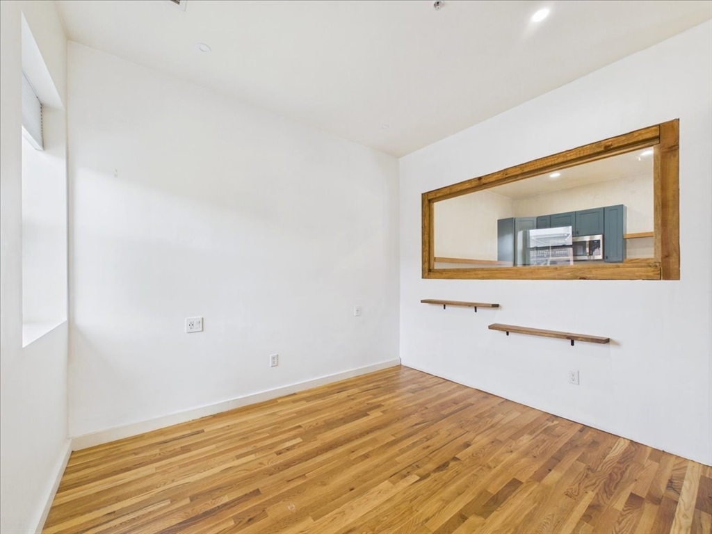 100 Pearl Street # 13 Property Photo 12