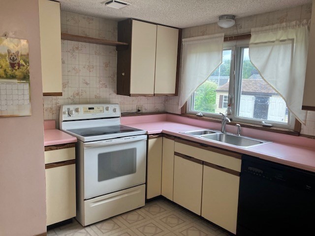 14 Birchwood Road Property Photo 14