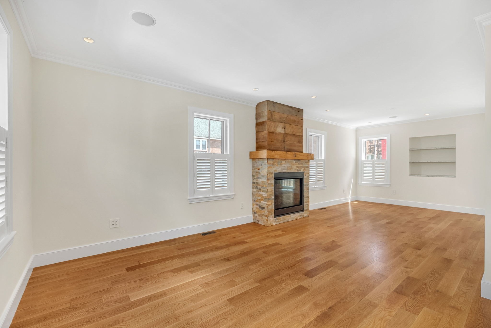 2 Kenway St Property Photo 6