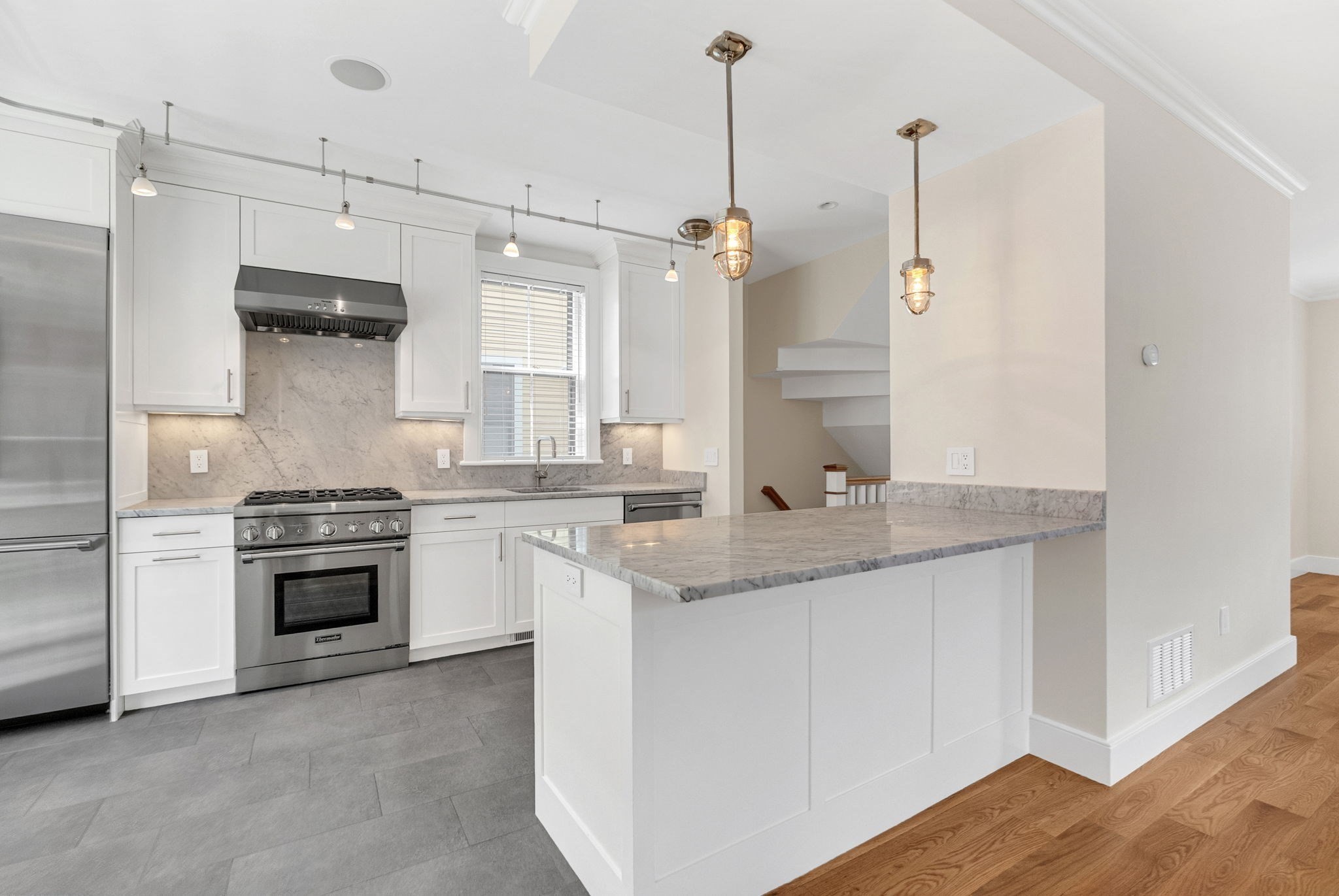 2 Kenway St Property Photo 9