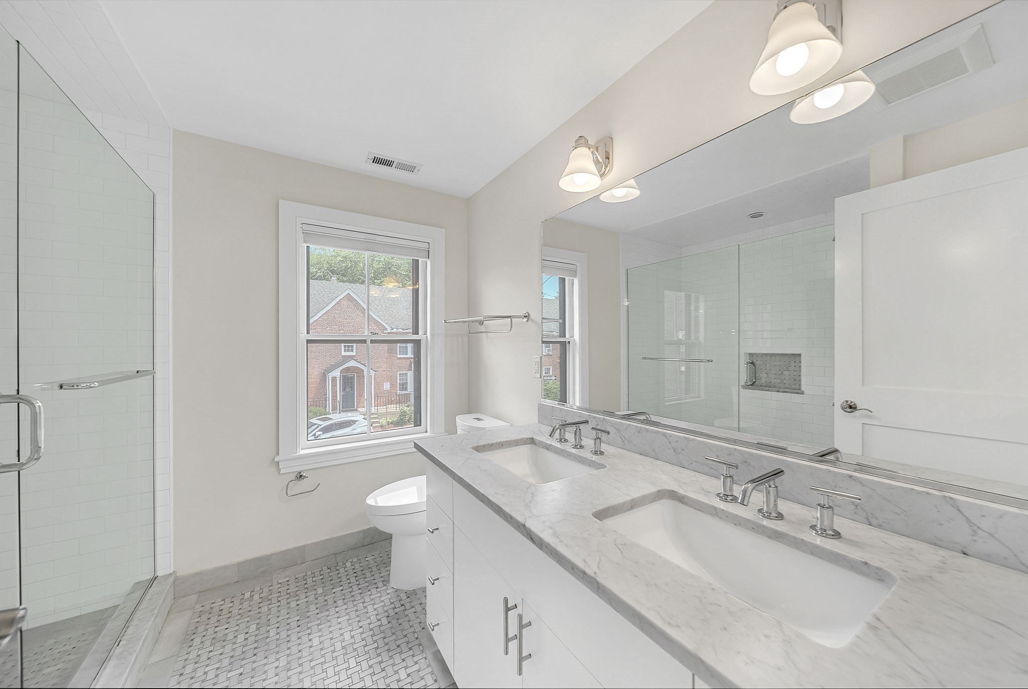 2 Kenway St Property Photo 16