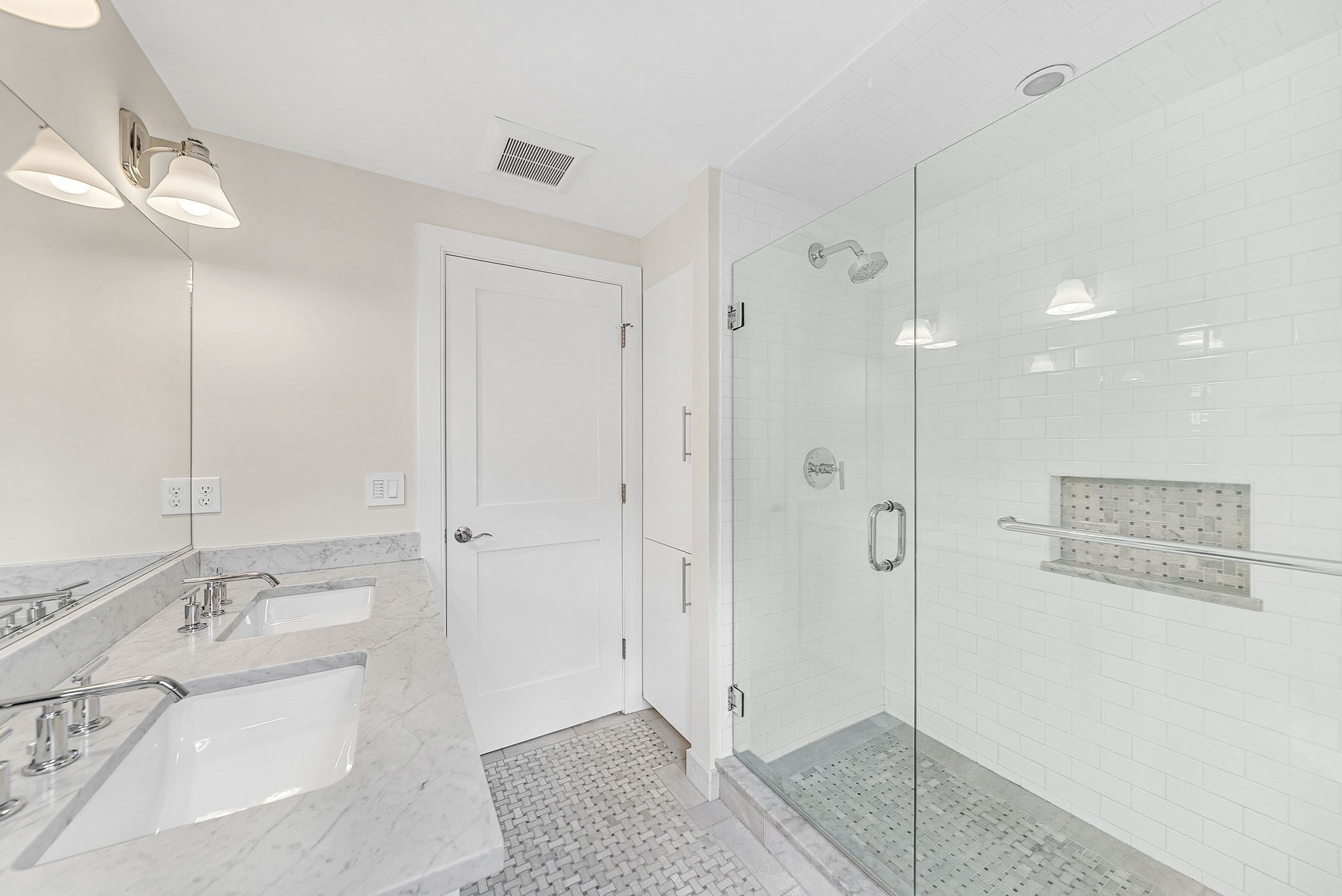2 Kenway St Property Photo 17