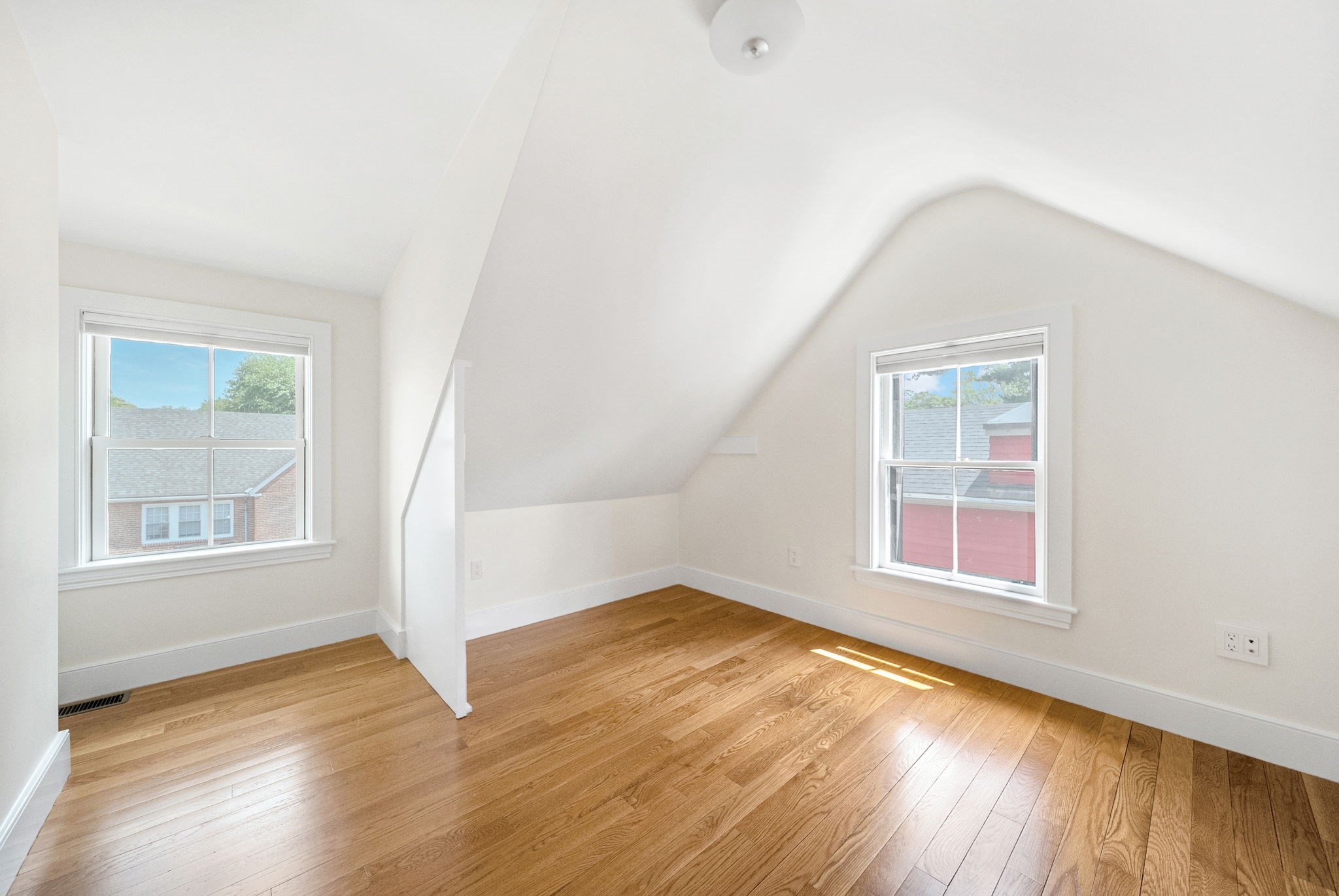 2 Kenway St Property Photo 27