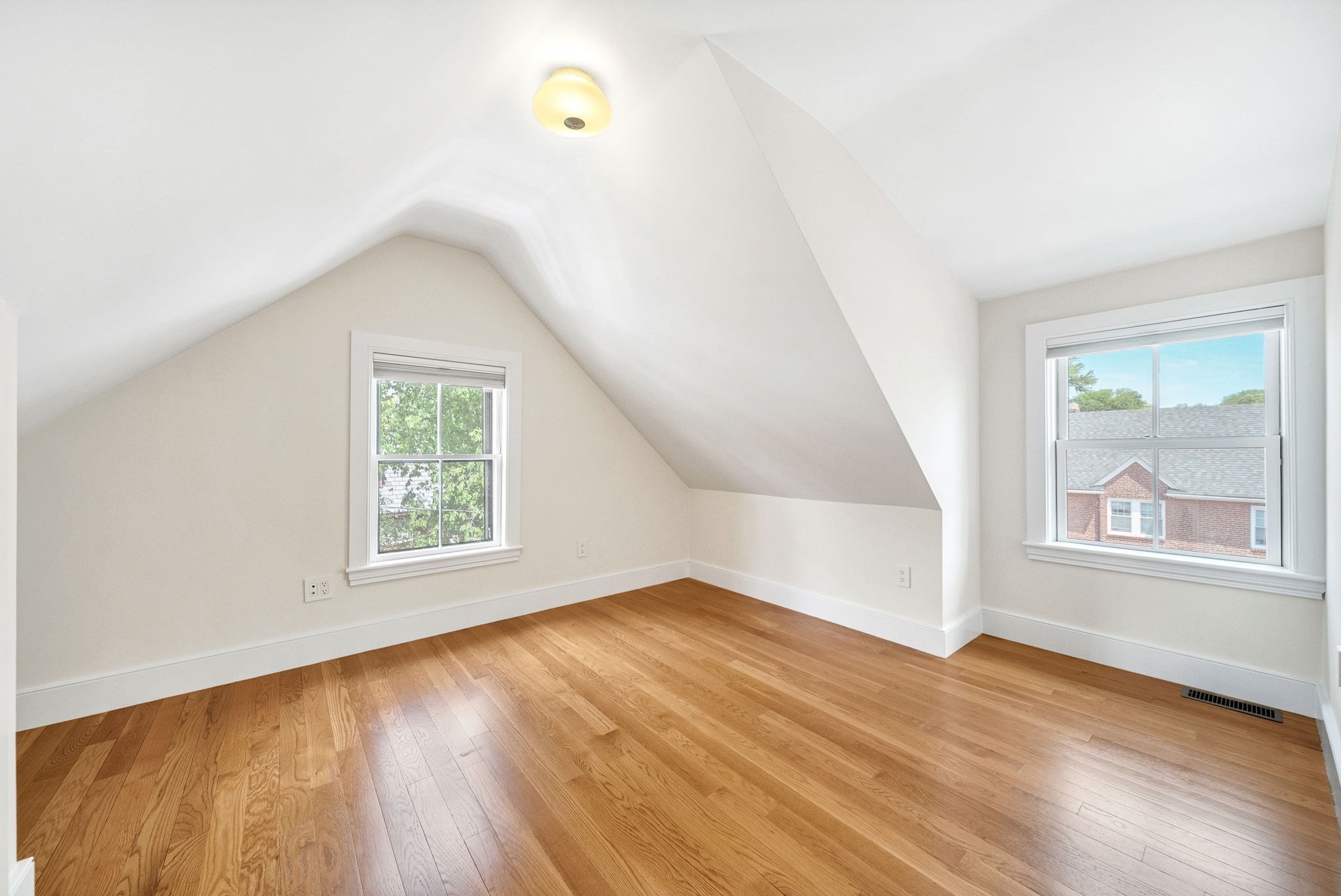 2 Kenway St Property Photo 29