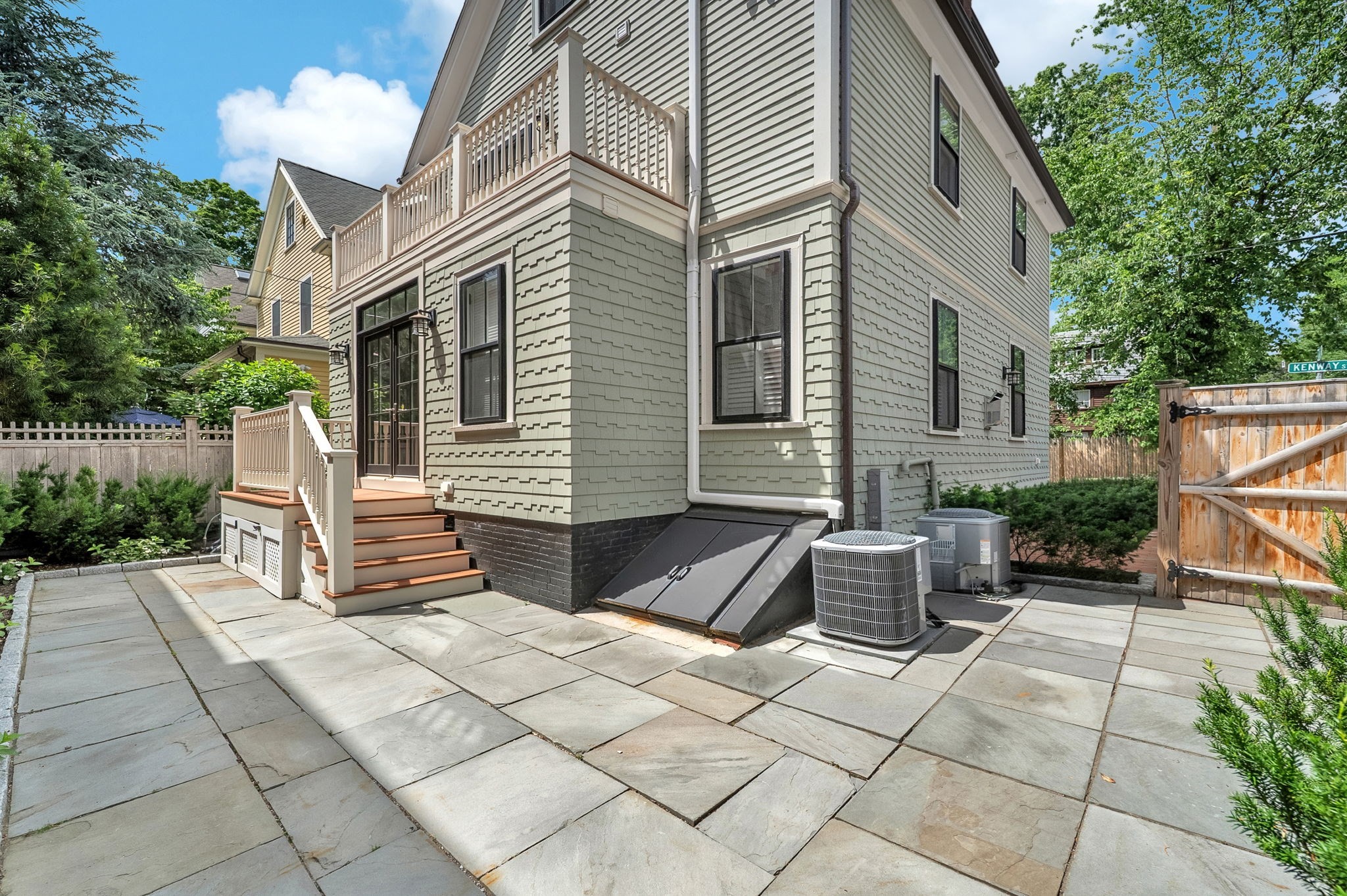 2 Kenway St Property Photo 37