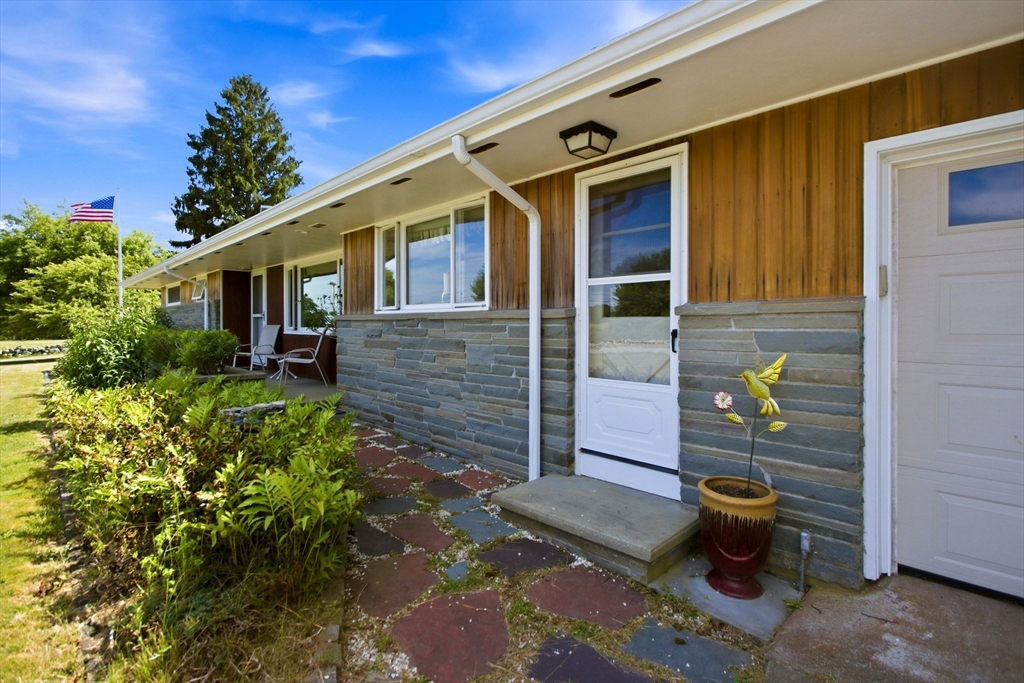 25 Westport Harbor Road Property Photo 8