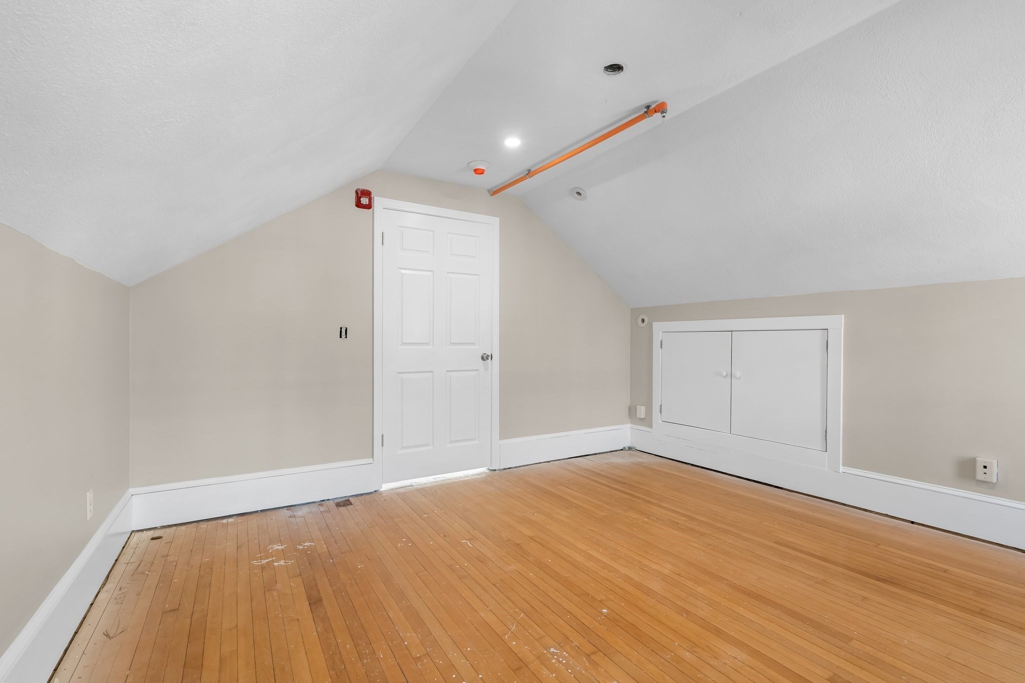 6 Windsor St Property Photo 15