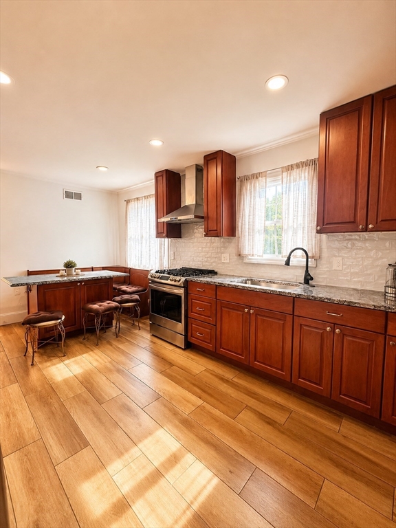 12 Fitz Ter # 1 Property Photo 1