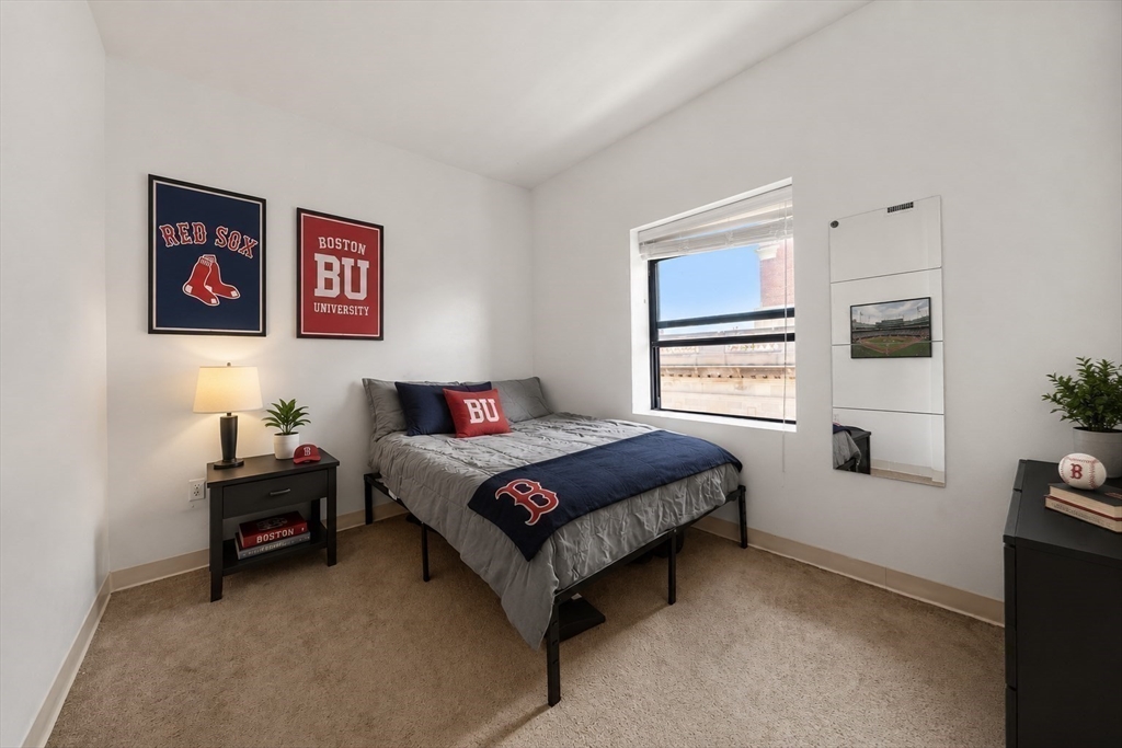 636 Beacon St # 505 Property Photo 7