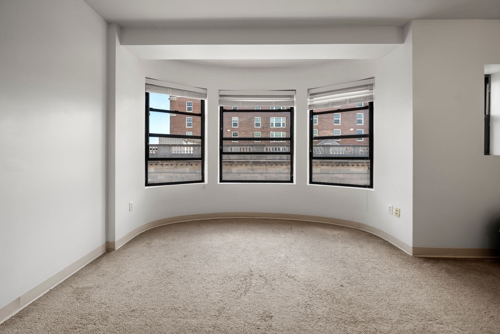 636 Beacon St # 505 Property Photo 10