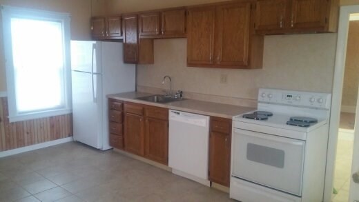 6 Buffum St Property Photo 6