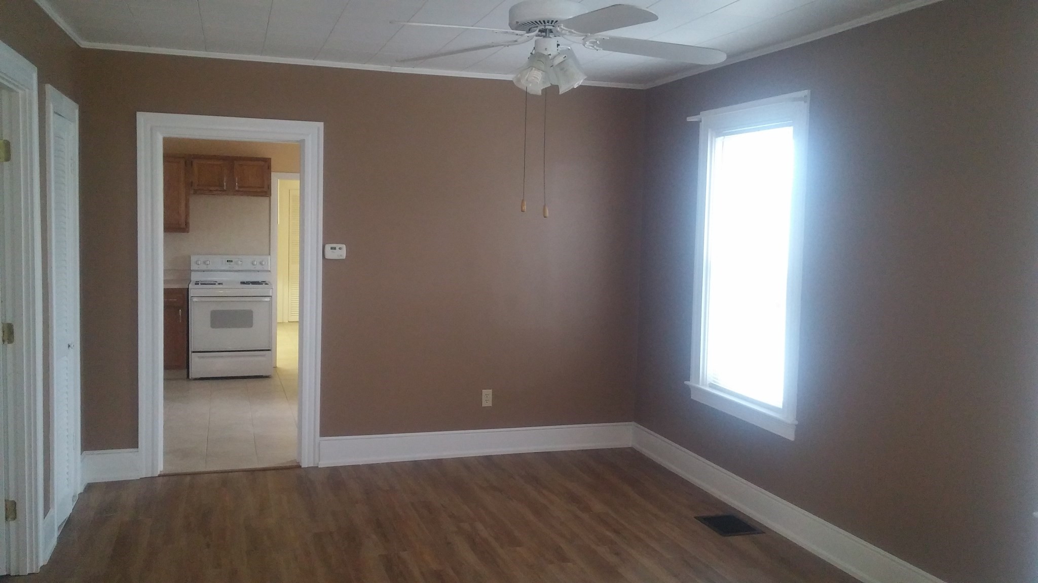 6 Buffum St Property Photo 8
