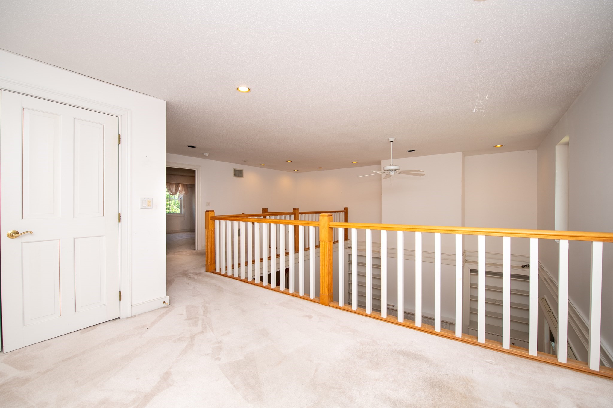 10 Village Green Circle Property Photo 20