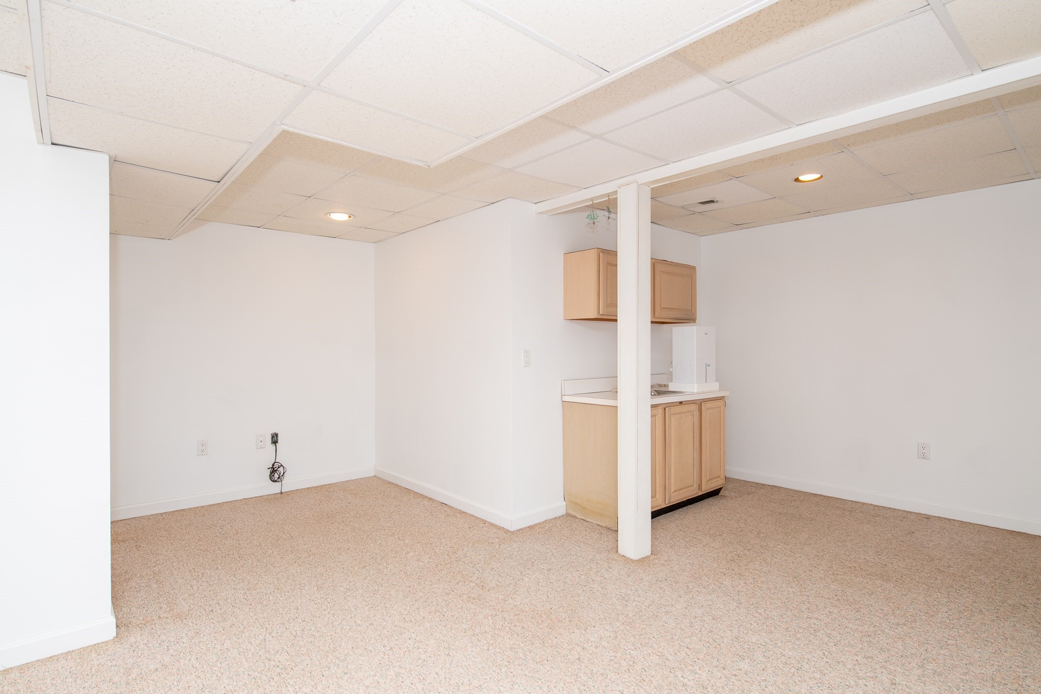 10 Village Green Circle Property Photo 26