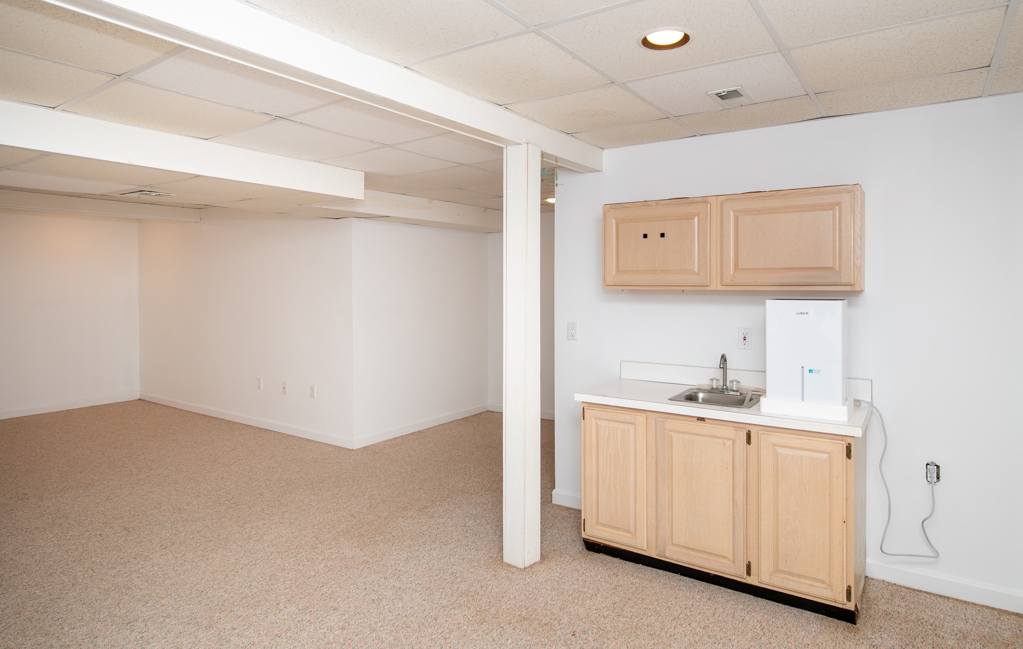 10 Village Green Circle Property Photo 27