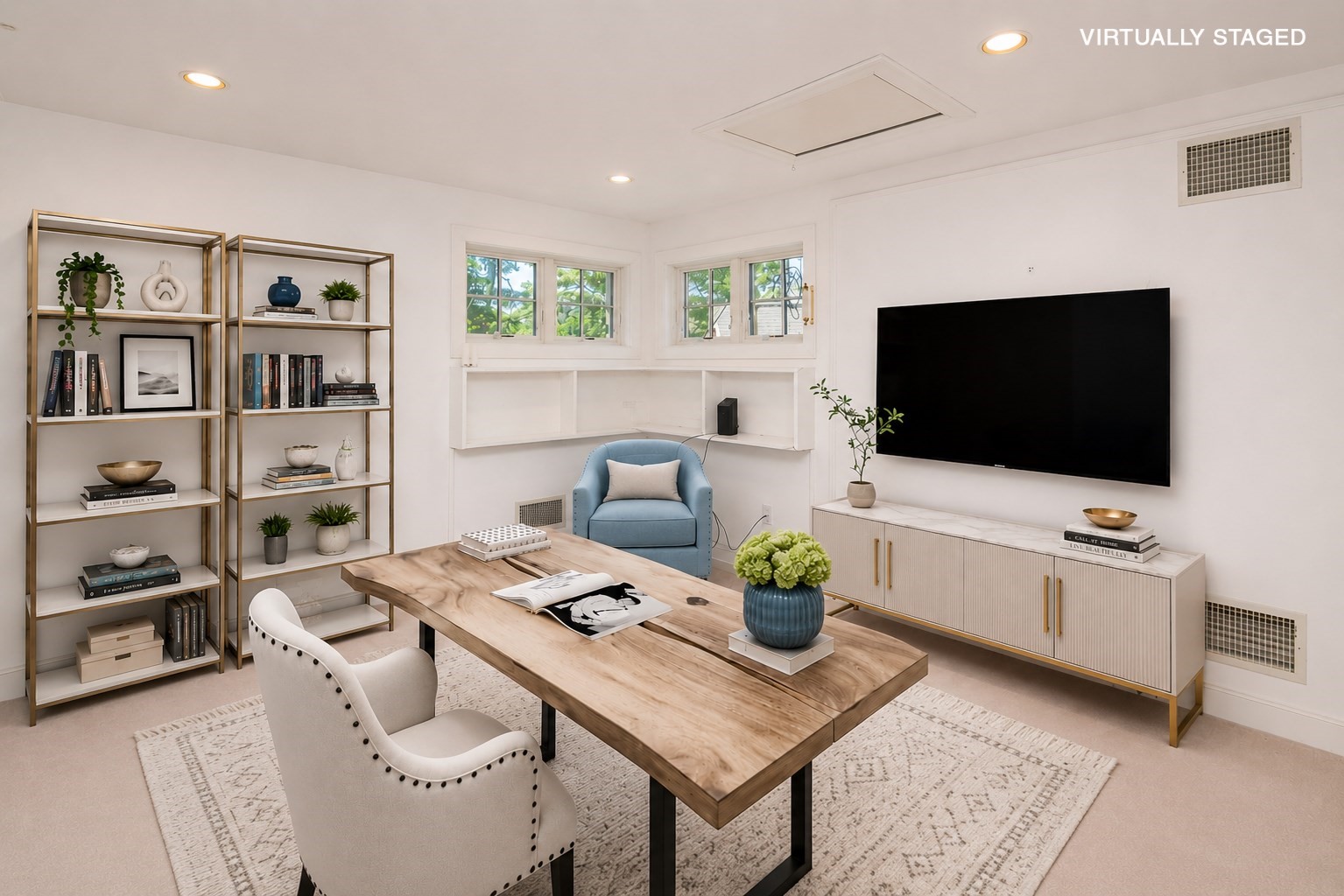 10 Village Green Circle Property Photo 38