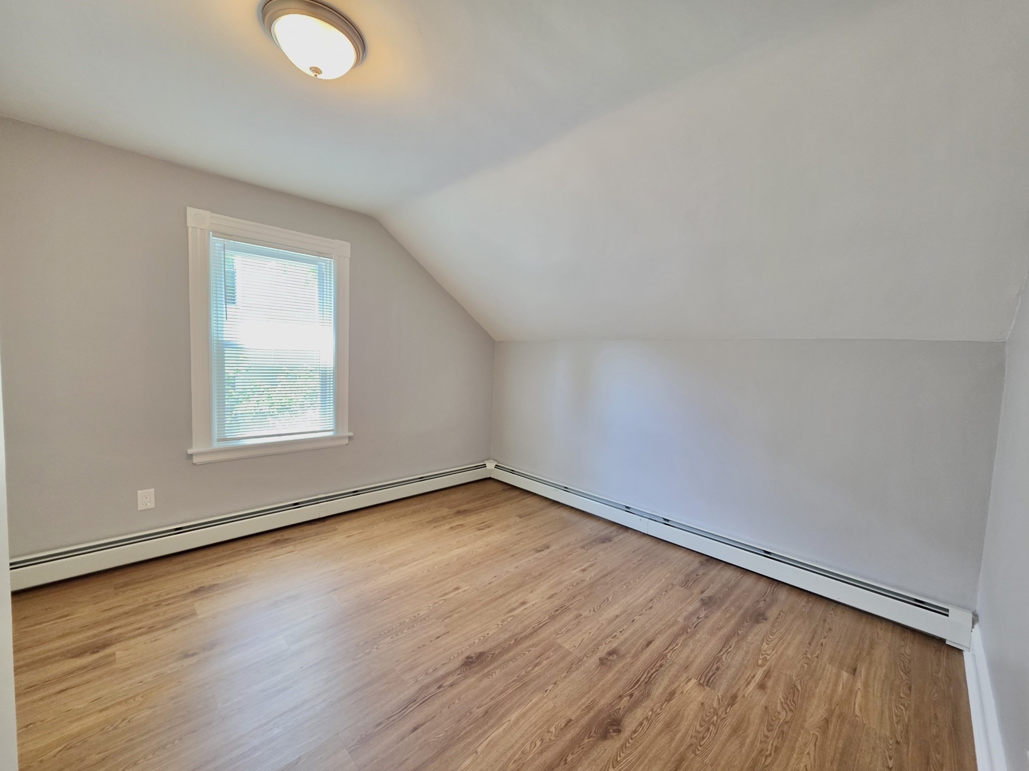 5 Greystone Ave # 5 Property Photo 13