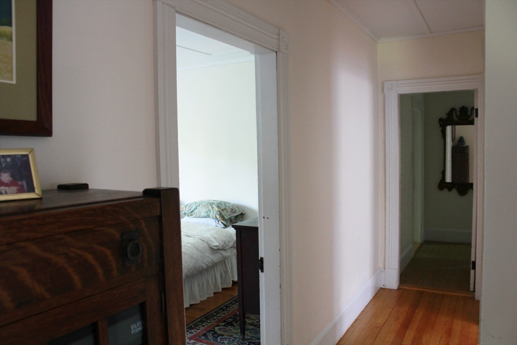 254 Lincoln Property Photo 25