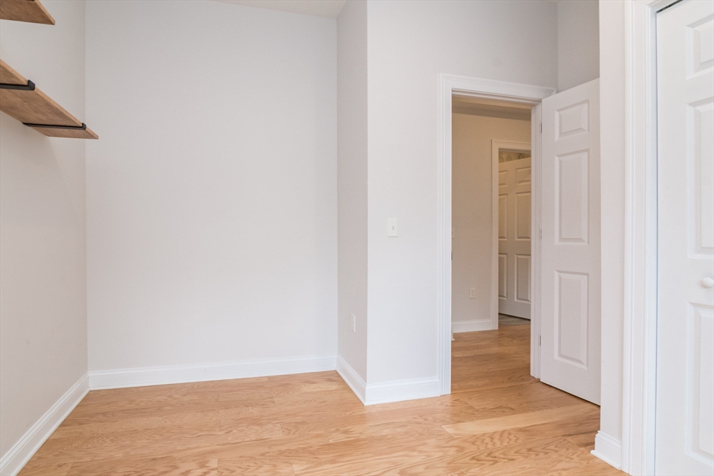 5 Pomeroy Terrace # 3 Property Photo 17