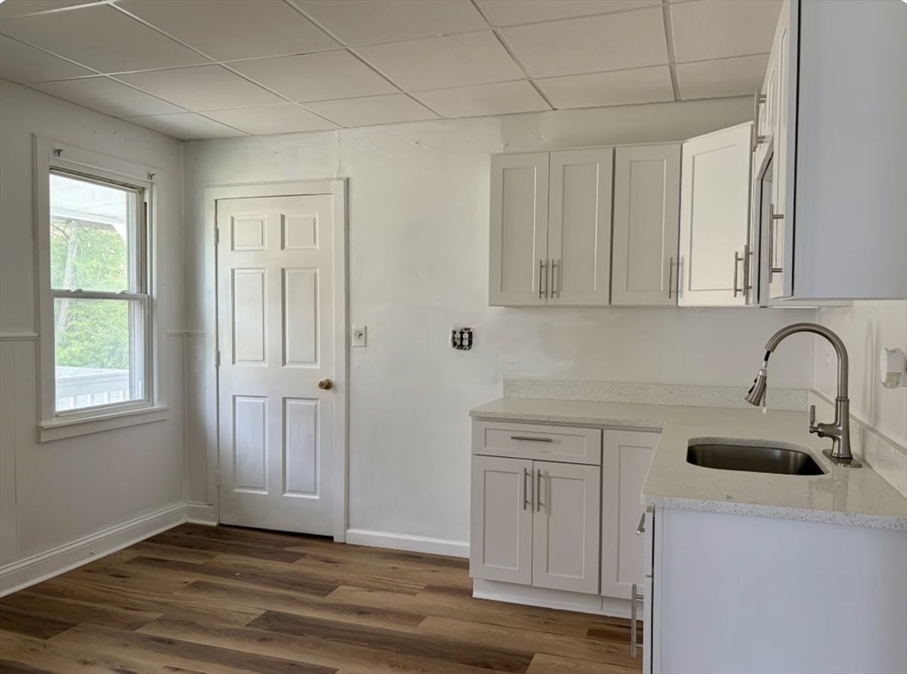 15 Groveland St Property Photo 1