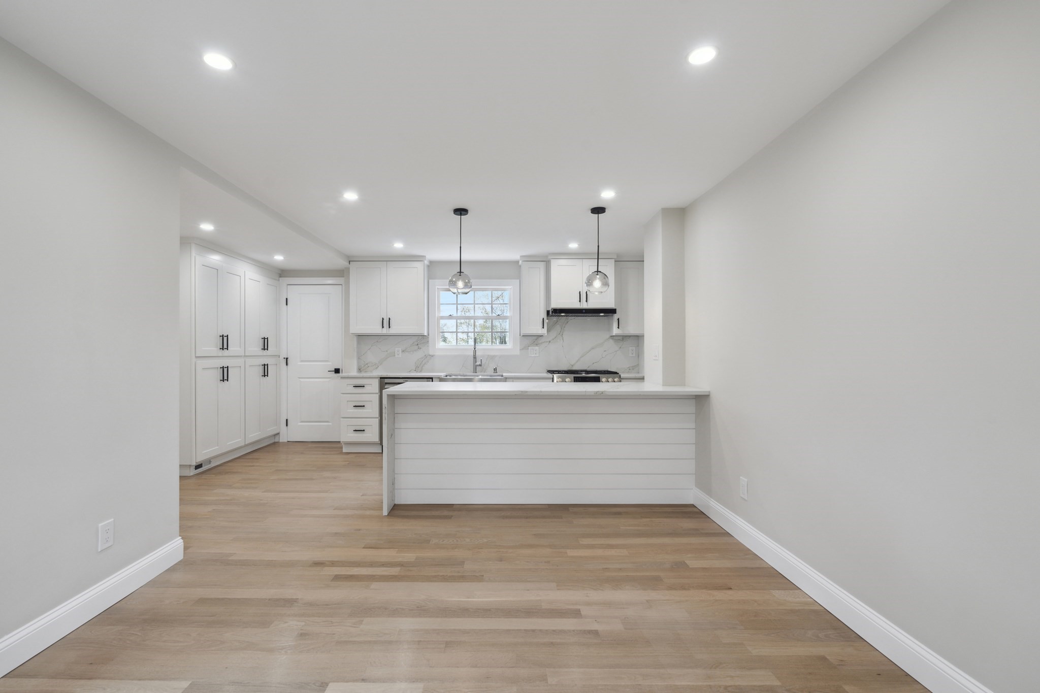 9 Richard Rd Property Photo 6