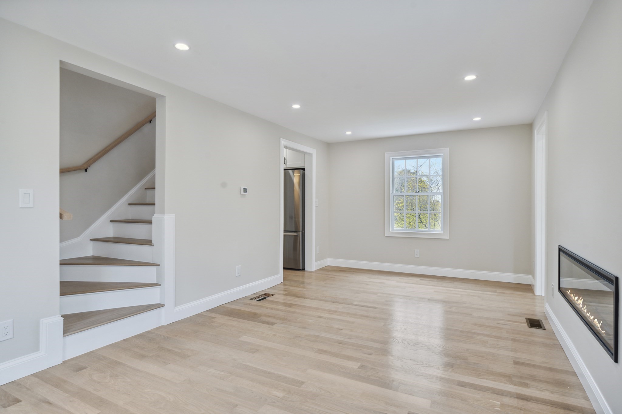 9 Richard Rd Property Photo 9