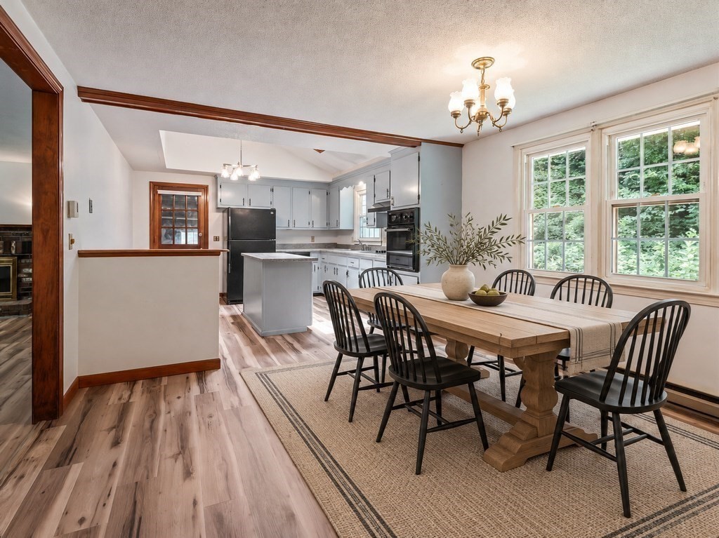 164 Stafford Road Property Photo 6
