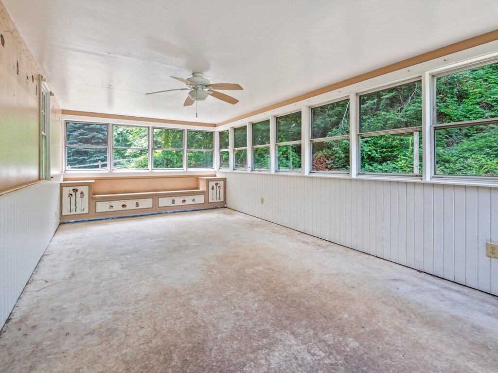 164 Stafford Road Property Photo 26