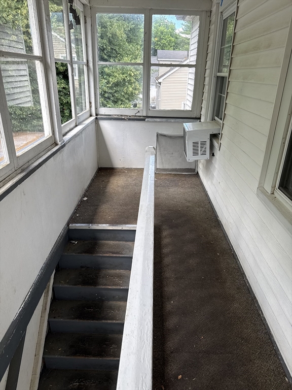 15 Liberty St Property Photo 5