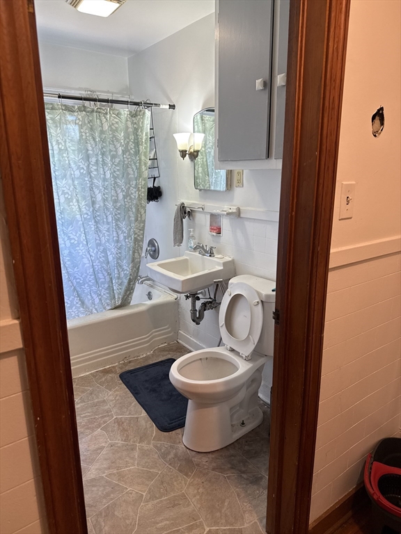 15 Liberty St Property Photo 7