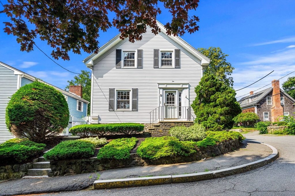 10 Highland Terrace