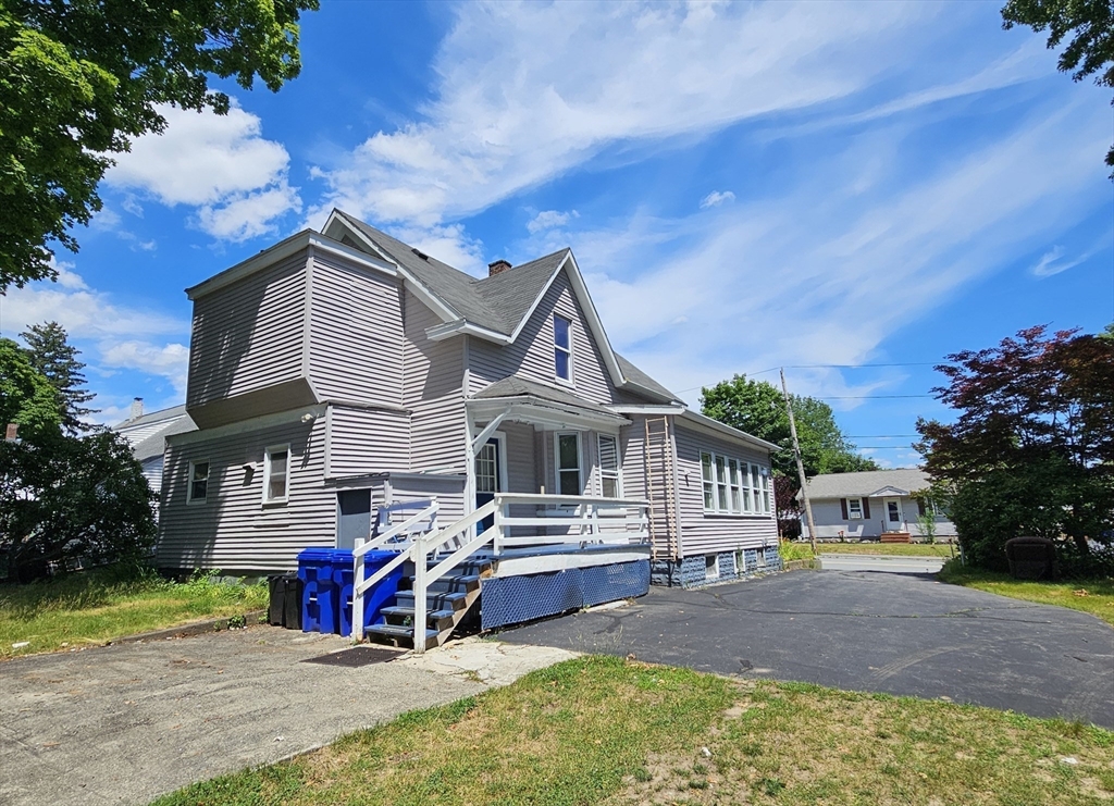 75 Clifford St Property Photo 5