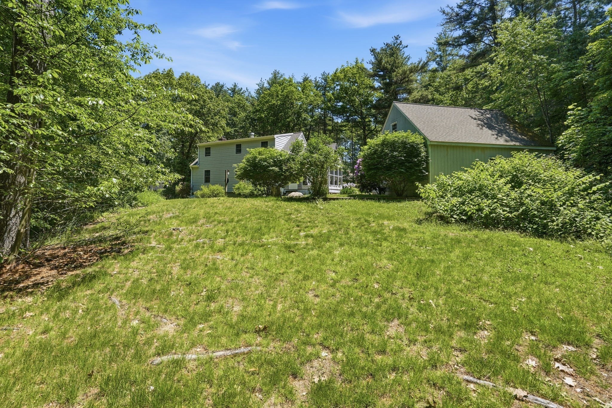 33 Cold Spring Rd Property Photo 5