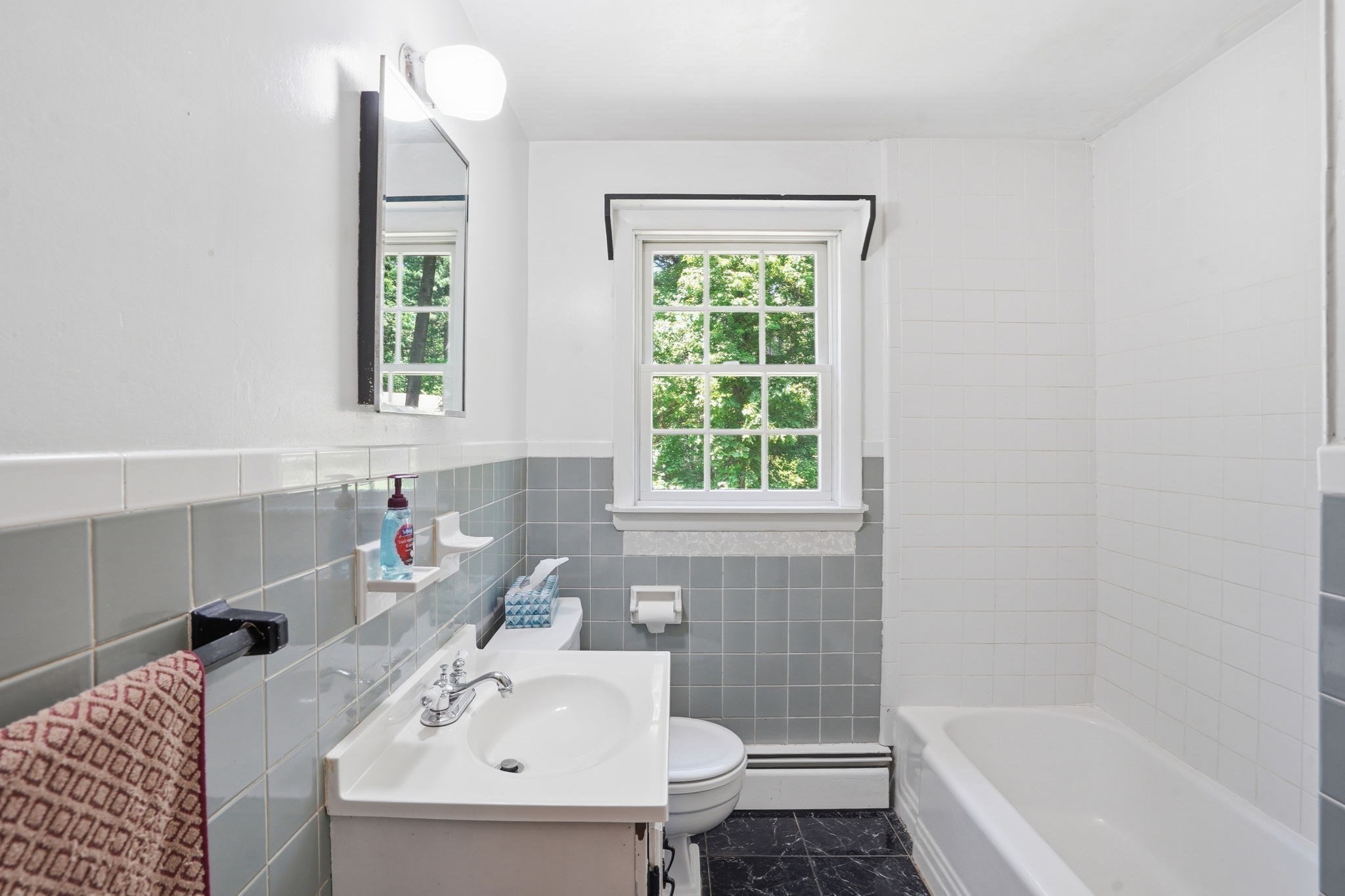 33 Cold Spring Rd Property Photo 12