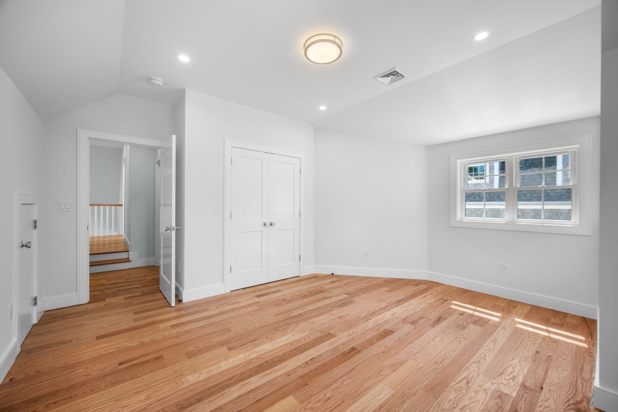 296 Castle Road Property Photo 30