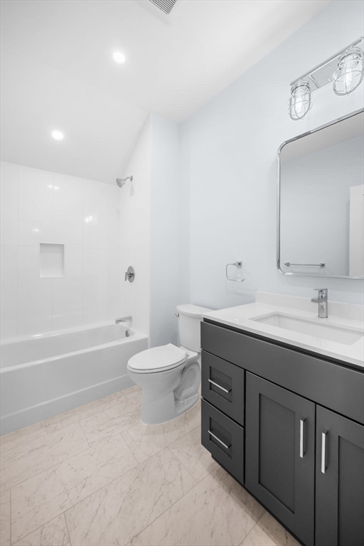 296 Castle Road Property Photo 31