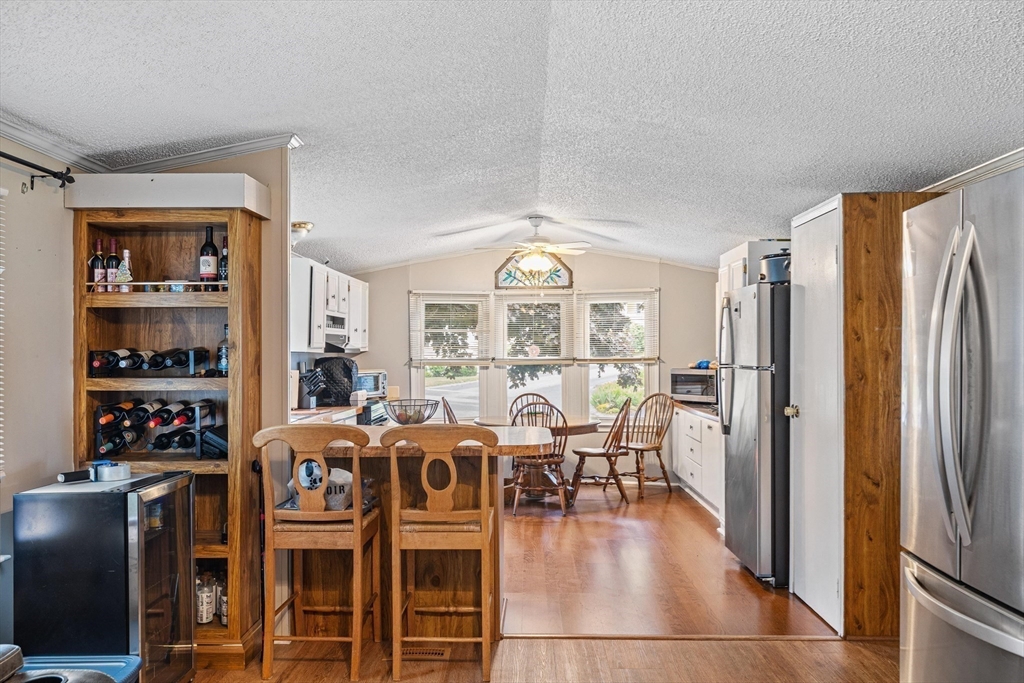 147 Pine Ave. Property Photo 11