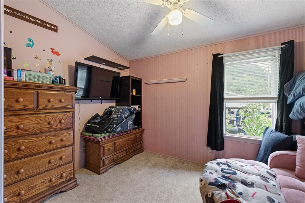 147 Pine Ave. Property Photo 19