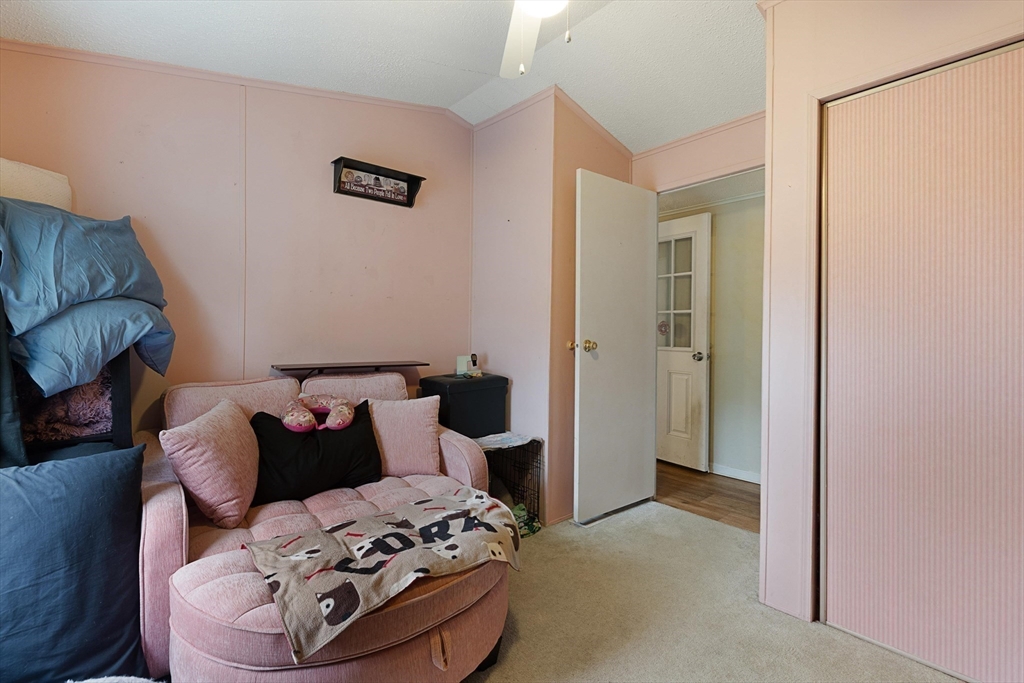 147 Pine Ave. Property Photo 20