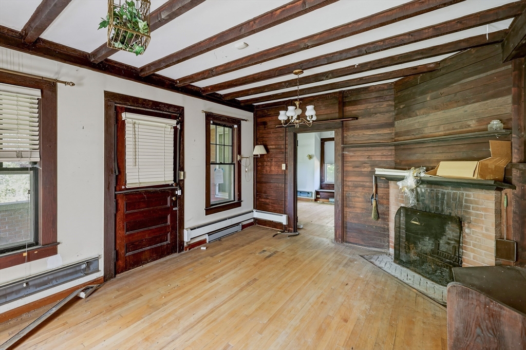 83 Main Street Property Photo 14