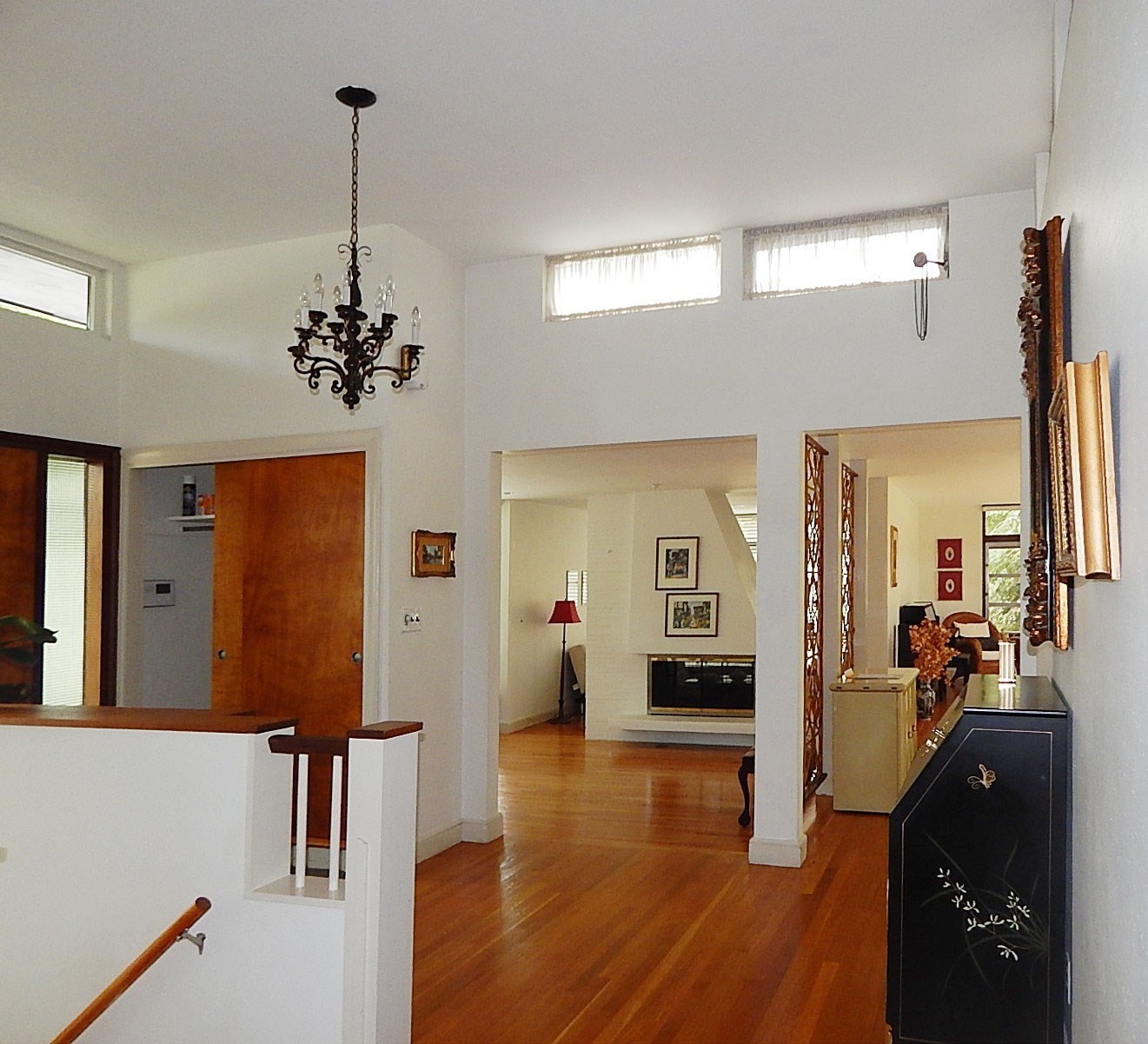 1551 Commonwealth Ave. Property Photo 1