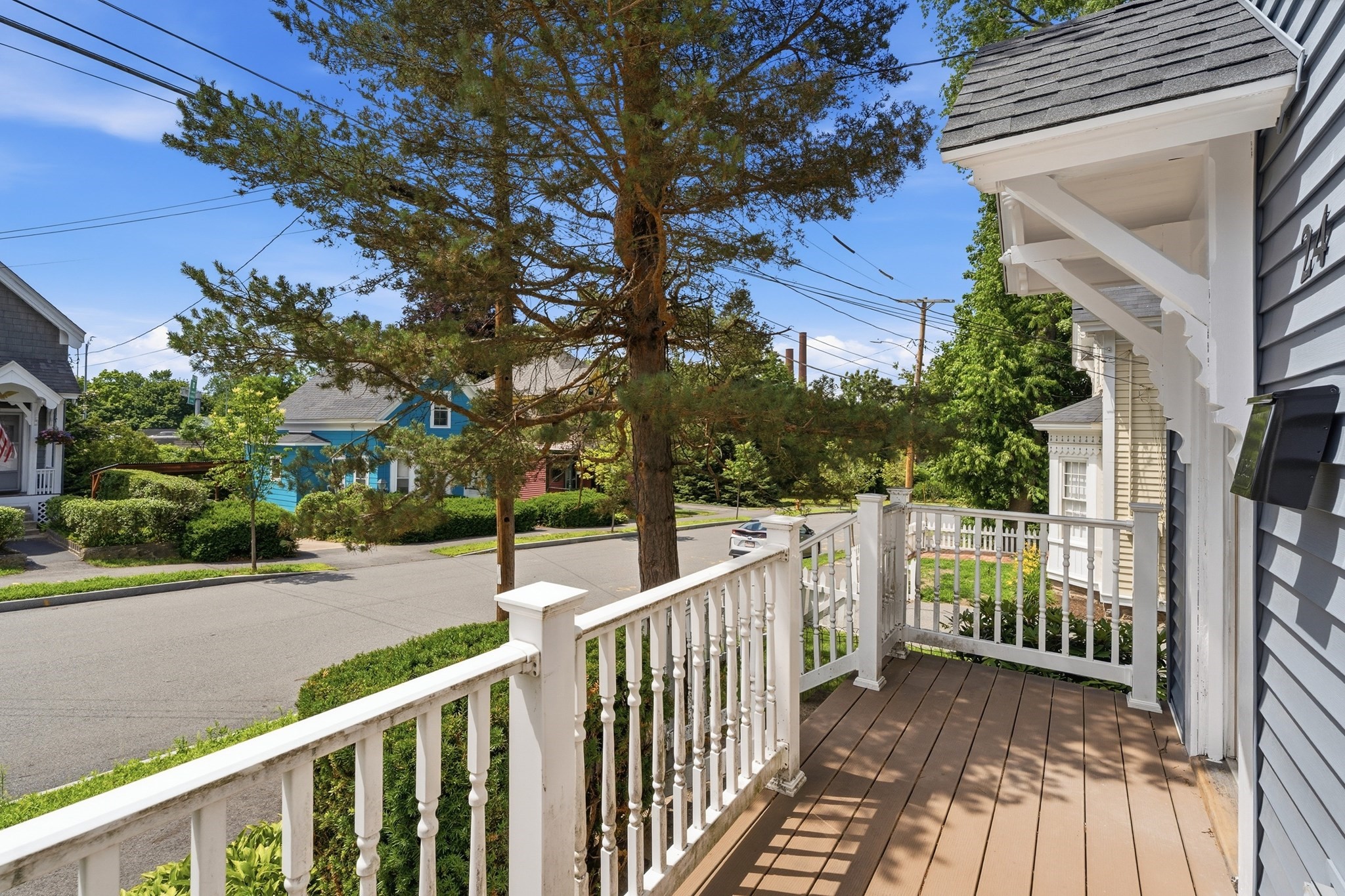 24 Marblehead St Property Photo 6